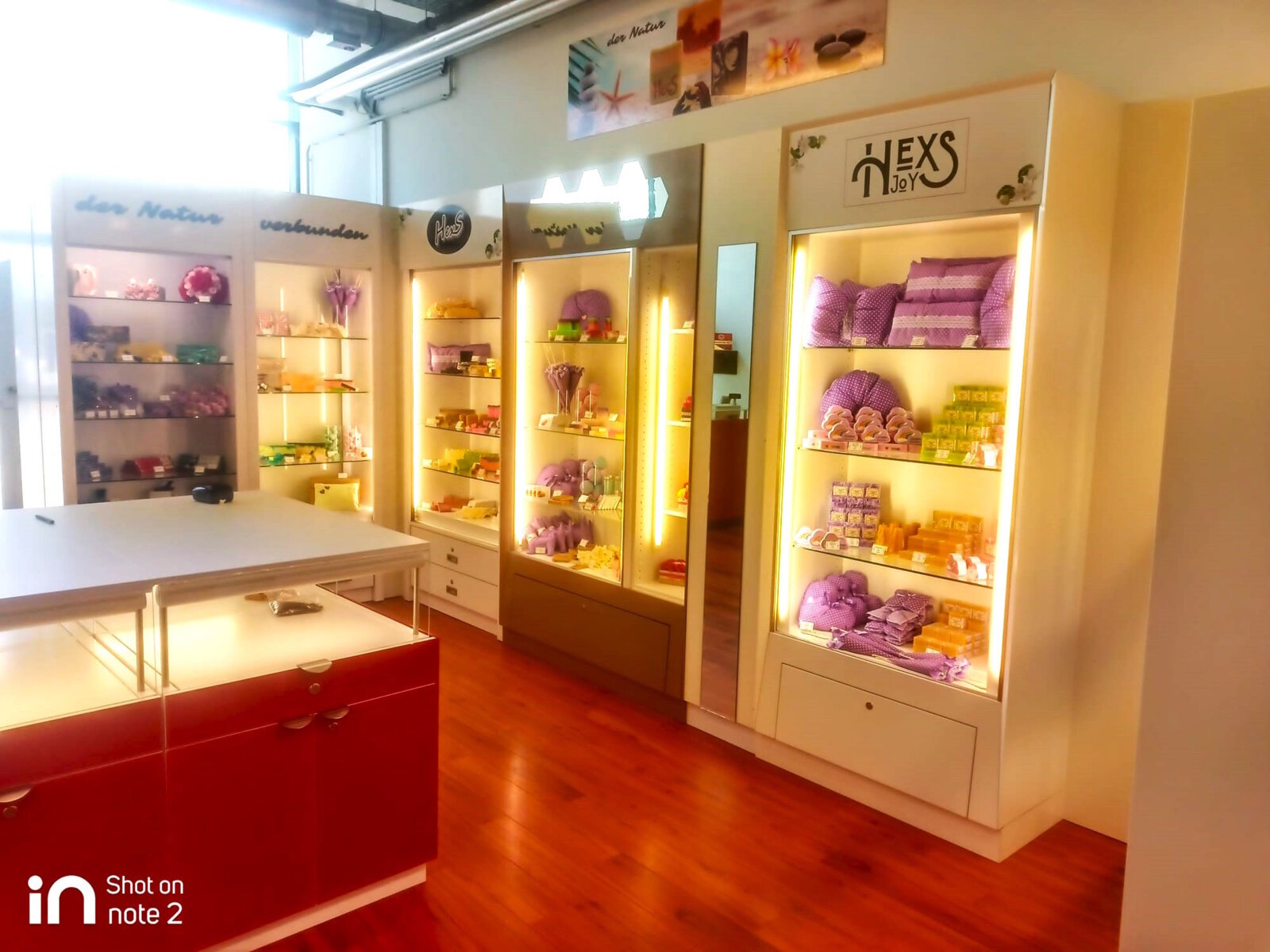 HexS Naturshop im INTRSPAR